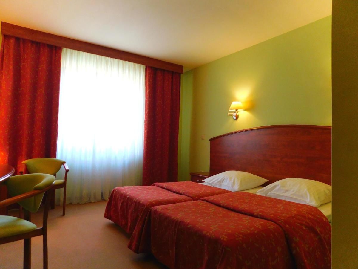 Отель Hotel Piast Cedynia-25